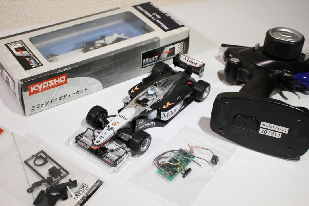 京商ミニッツF1 FHS基板 フルセット KT-19、スペアボディ付きセット