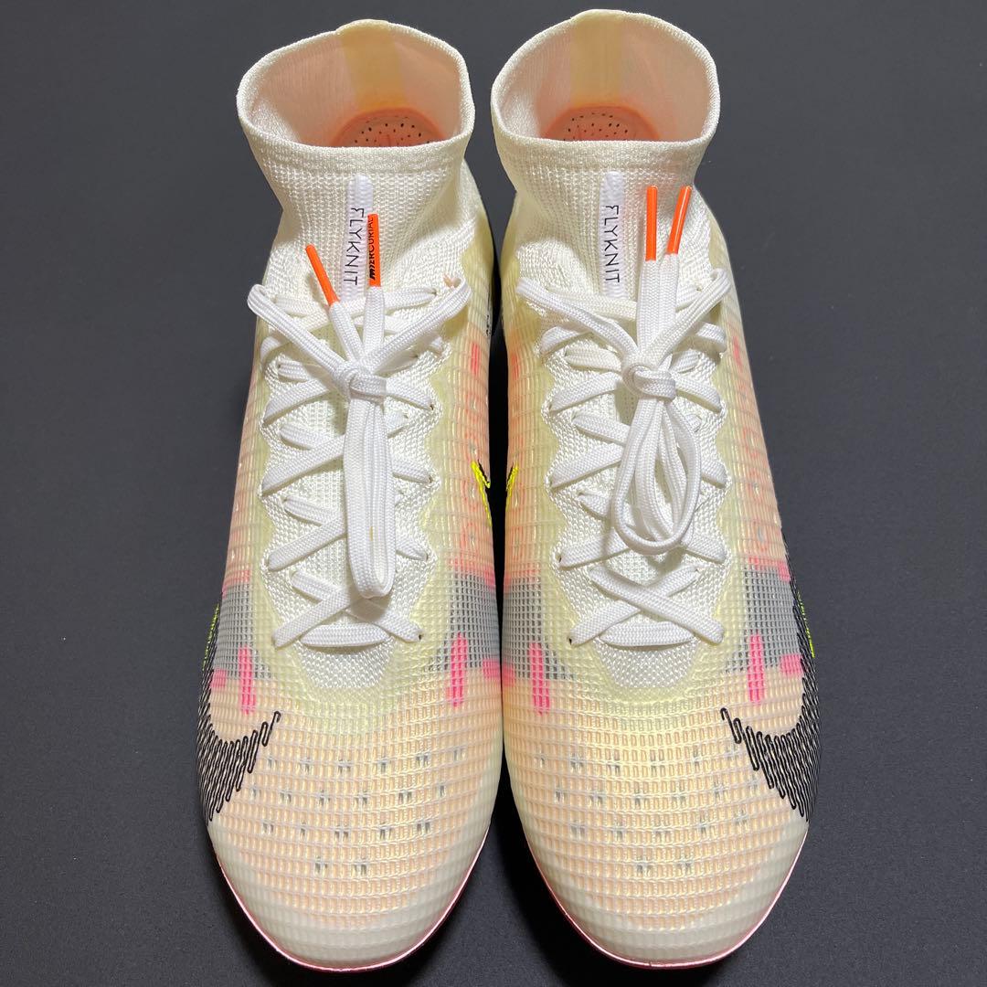 NIKEマーキュリアルスーパーフライ8 FG 25.5CM