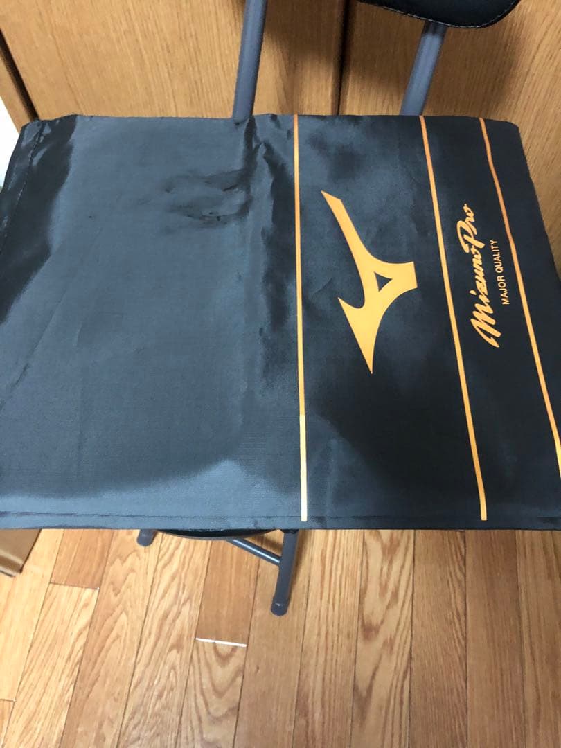 最終日売り切りセール　ミズノ　野球スパイク赤　27.5