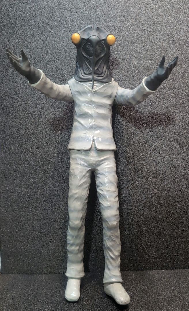 ウルトラQ ウルトラマン セミ人間 ソフビ フィギュア メディコムトイ