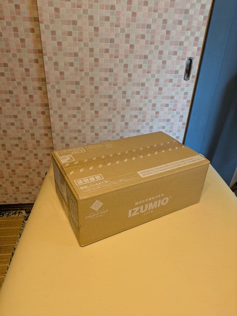 IZUMIO ミネラルウォーター 箱入り