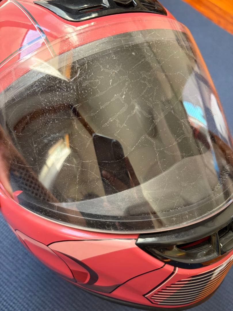 MS-06S ピンク ガンダムのヘルメット