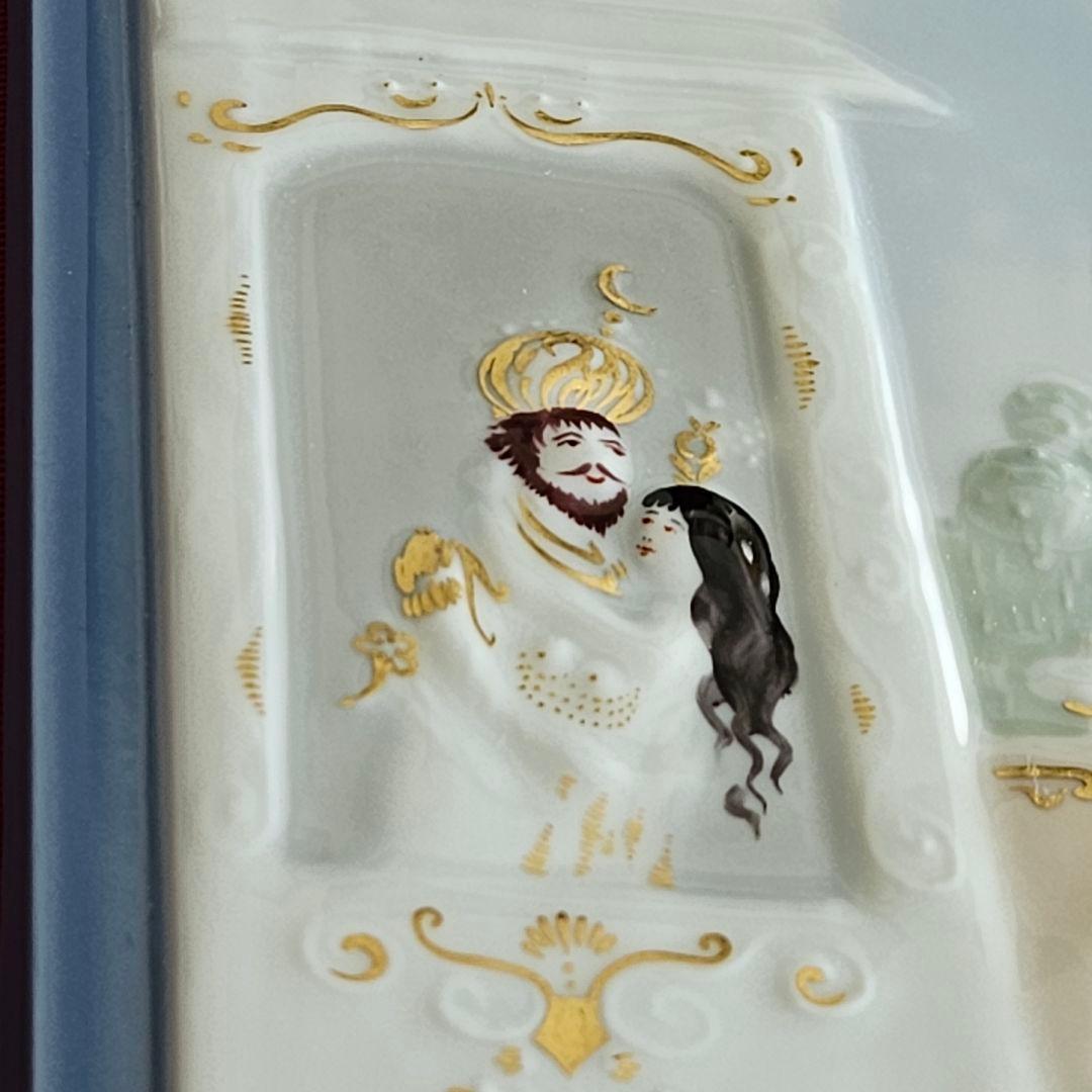 マイセン　陶板　アラビアンナイトより「パレスウィンドウ」