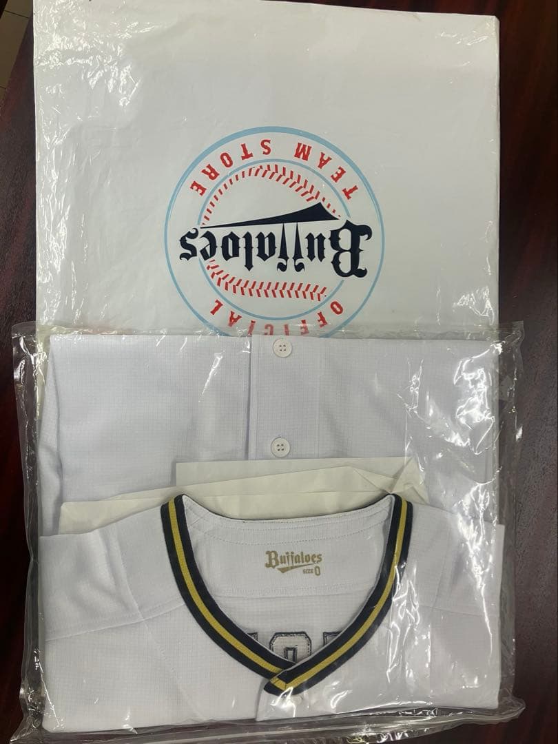 オリックスバファローズ ユニフォーム 番号4 森友哉