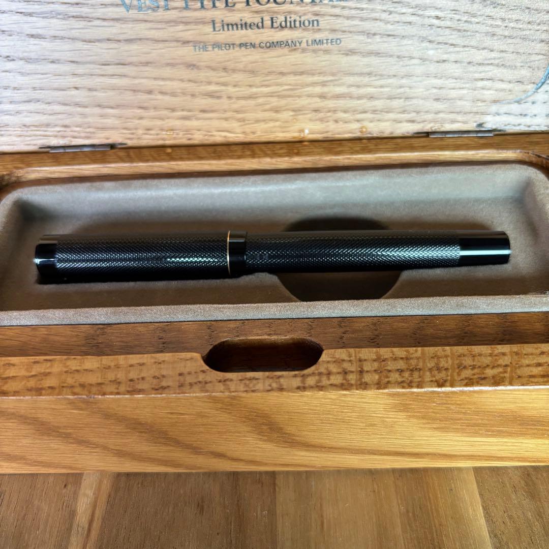 【限定品】PILOT 創立70周年 記念 万年筆　希少