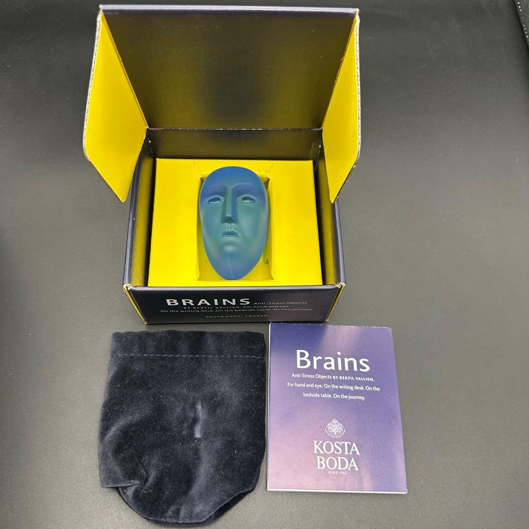 BRAINS Karolina blue青い顔の置物オブジェ