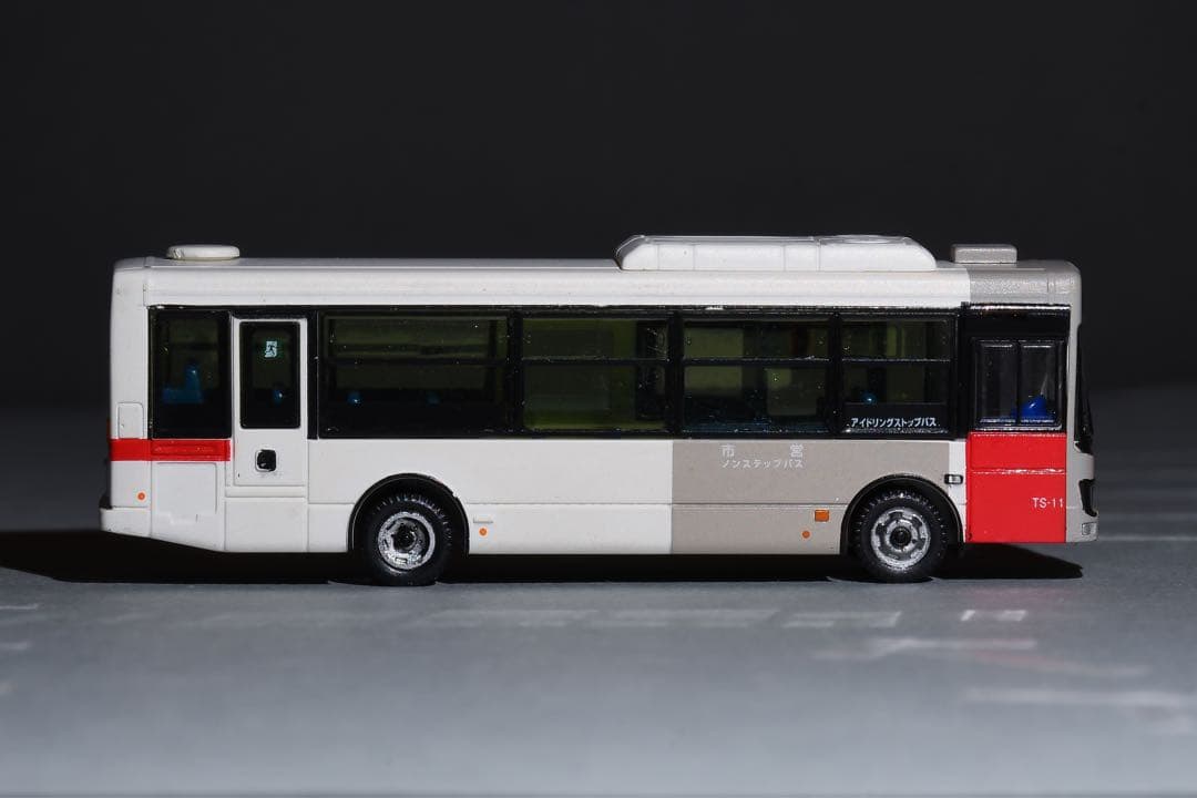 バスコレクション　26弾 シークレット　名古屋市交通局　いすゞエルガミオ