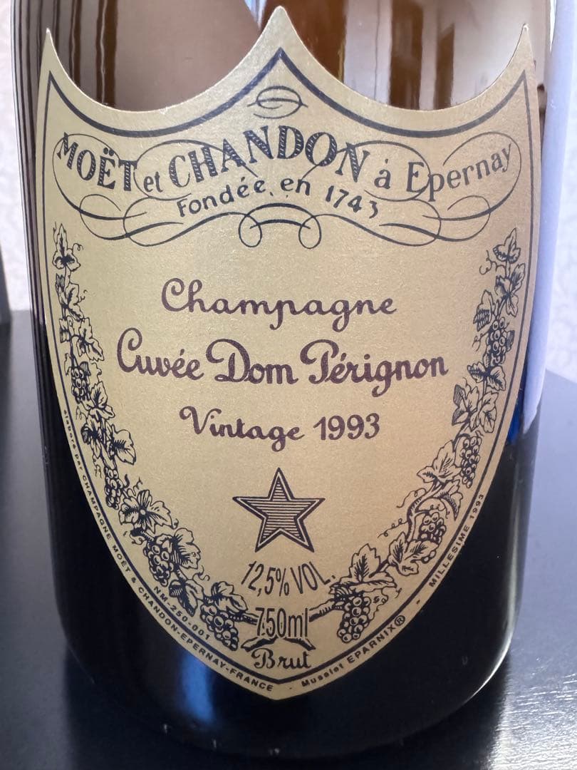 ドンペリニヨン ビンテージ 1993年 750ml 未開封