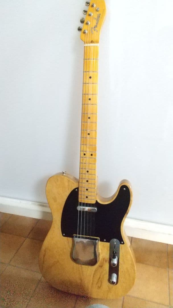Fender Telecaster ナチュラル
