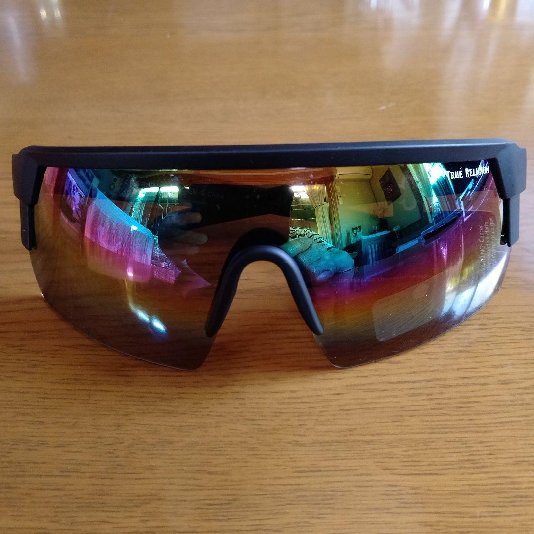 新品未使用TRUE RELIGION スポーツ用ゴーグル ミラー