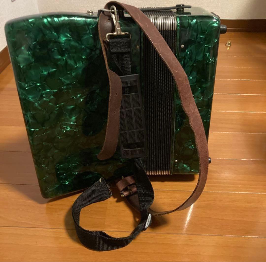 美品✨️YAMAHA アコーディオン 希少グリーン 鍵盤楽器
