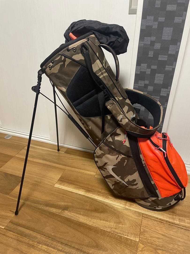 Nike golf ナイキ　迷彩キャディバッグ