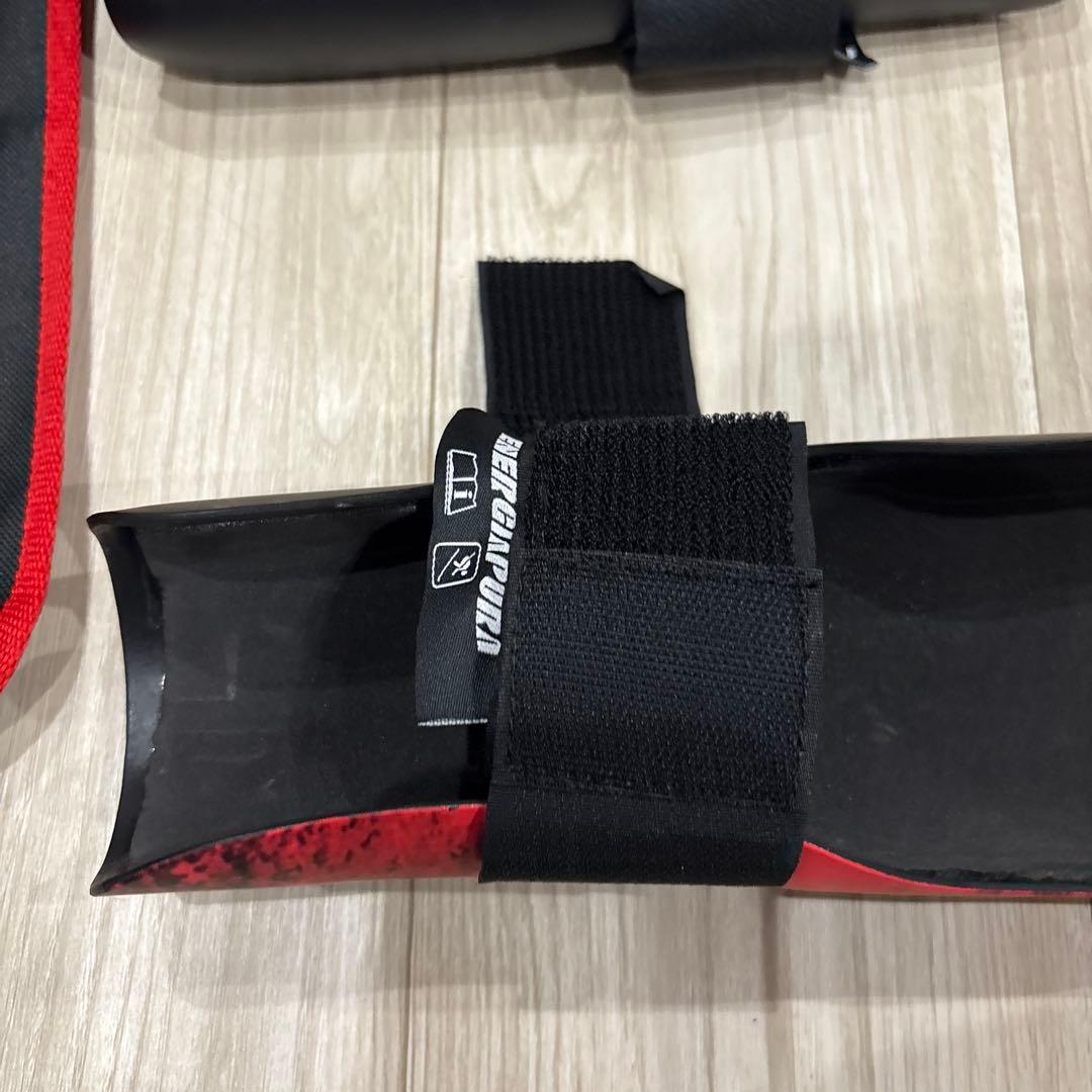 ENERGIAPURA エナジーアプーラ　スキーアームガード　クリストファーセン