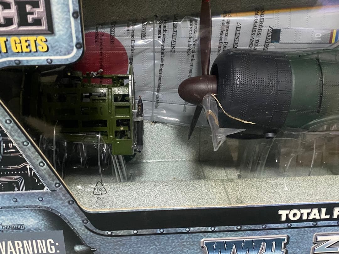 零戦 WWⅡ ZERO FIGHTER ELITE FORCE 1/18