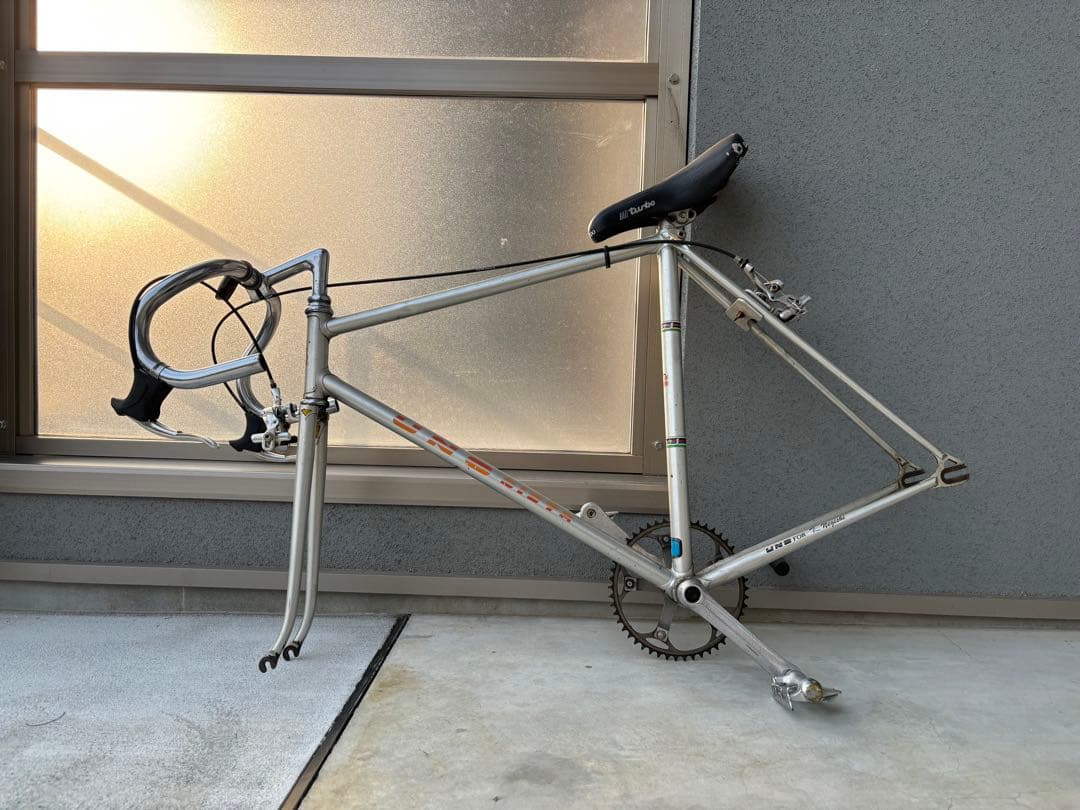 ピストフレーム 競輪用 UNOpista