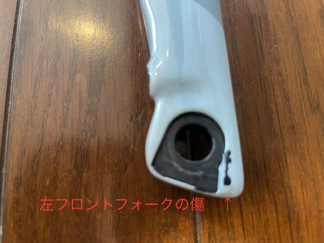 フ*S様 TREK フレームセット 現行モデル　【トップチューブの割れあり】