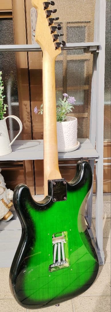 ノーブランド、ストラトタイプ出音ＯＫ