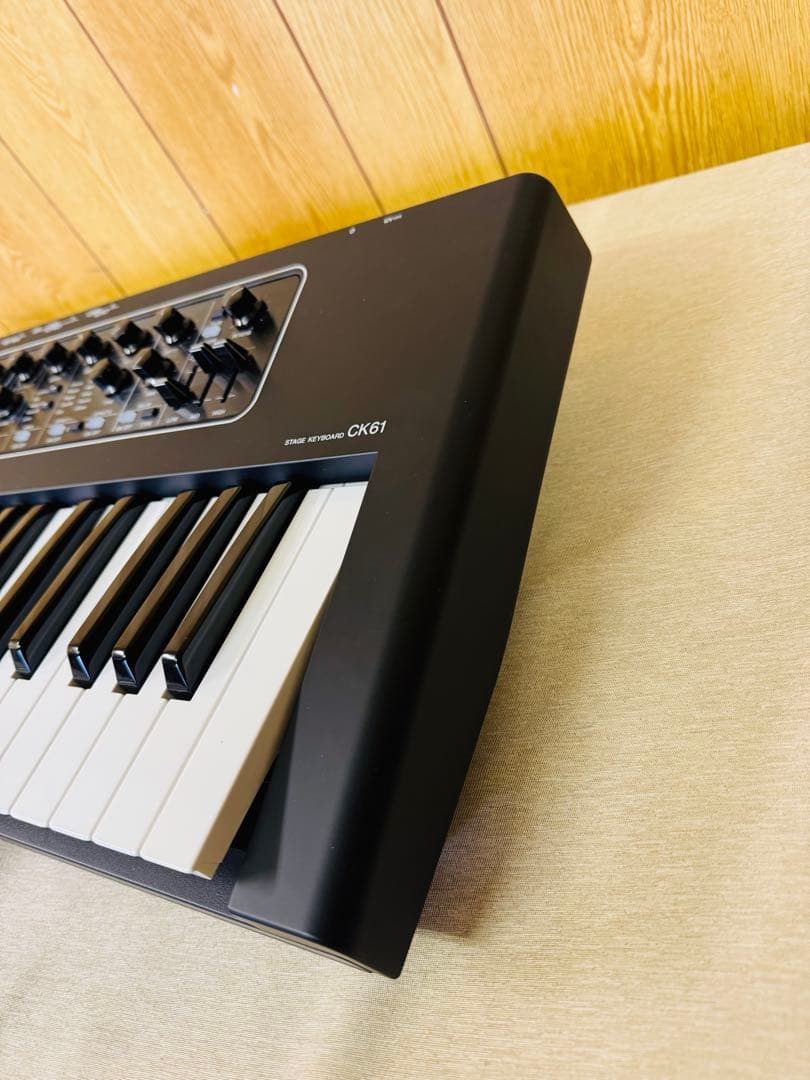 ヤマハ YAMAHA CK61 ステージキーボード シンセサイザー２個口発送予定