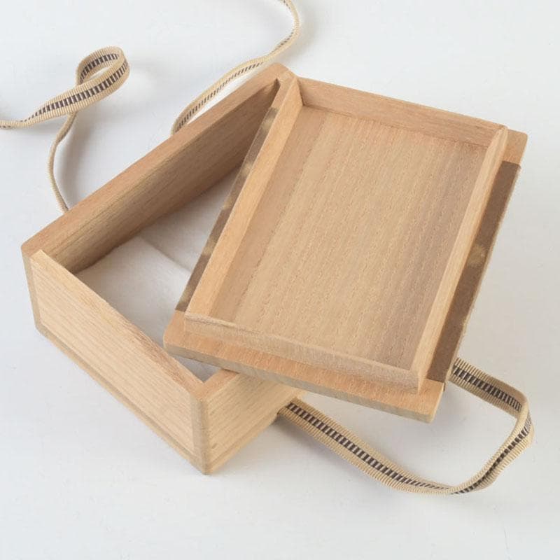 茶道具　輪島塗　茶平一斎作　鈴虫蒔絵　団扇形香合　共布共箱　V　9802