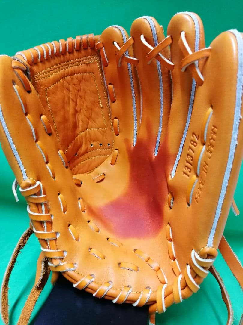 474.絶版!!UNDER ARMOUR硬式グラブ