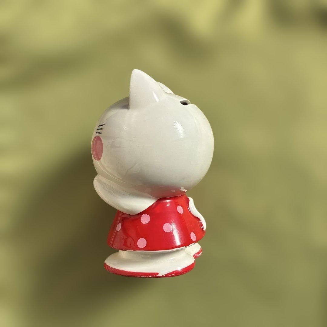 内藤ルネ　ネコの貯金箱　陶器製 赤い水玉