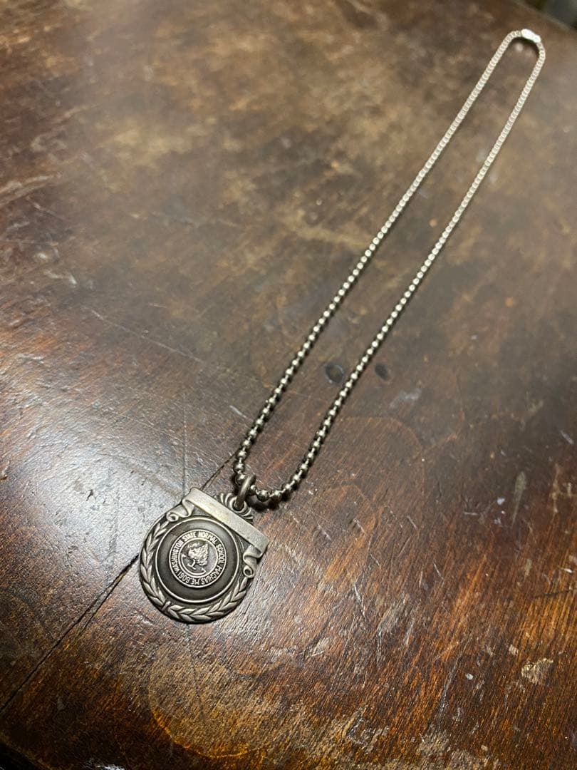 1909s'ビンテージカレッジネックレス 古着 チャンピオン ロカビリー