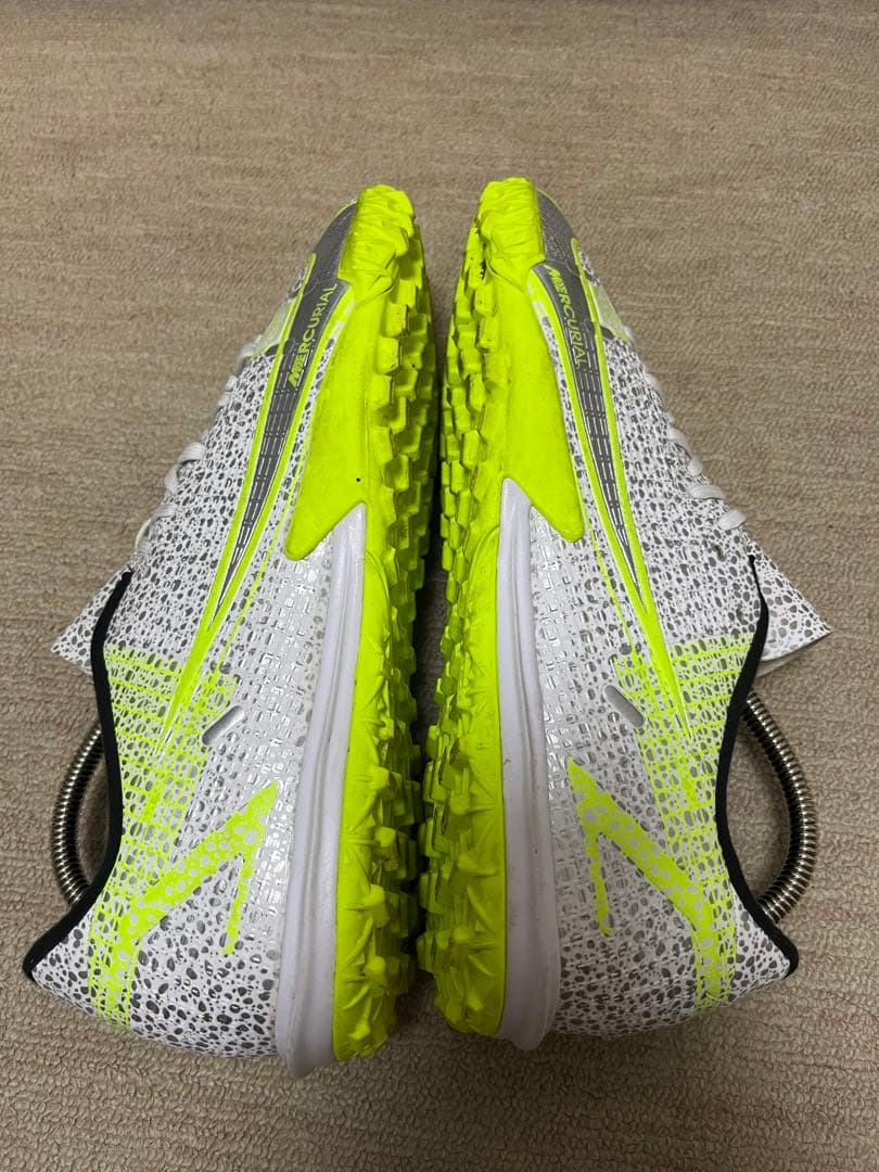 Nike マーキュリアル ヴェイパー 14 アカデミー TF 26.0cm