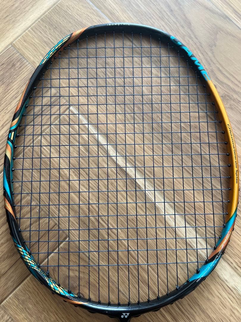 バドミントンラケット YONEX アストロクス88Dゲーム