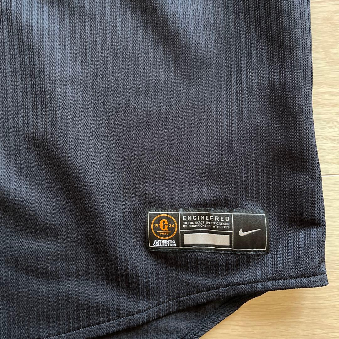 読売ジャイアンツ巨人　岡本和真　サードユニフォーム　プロコレオーセンティック