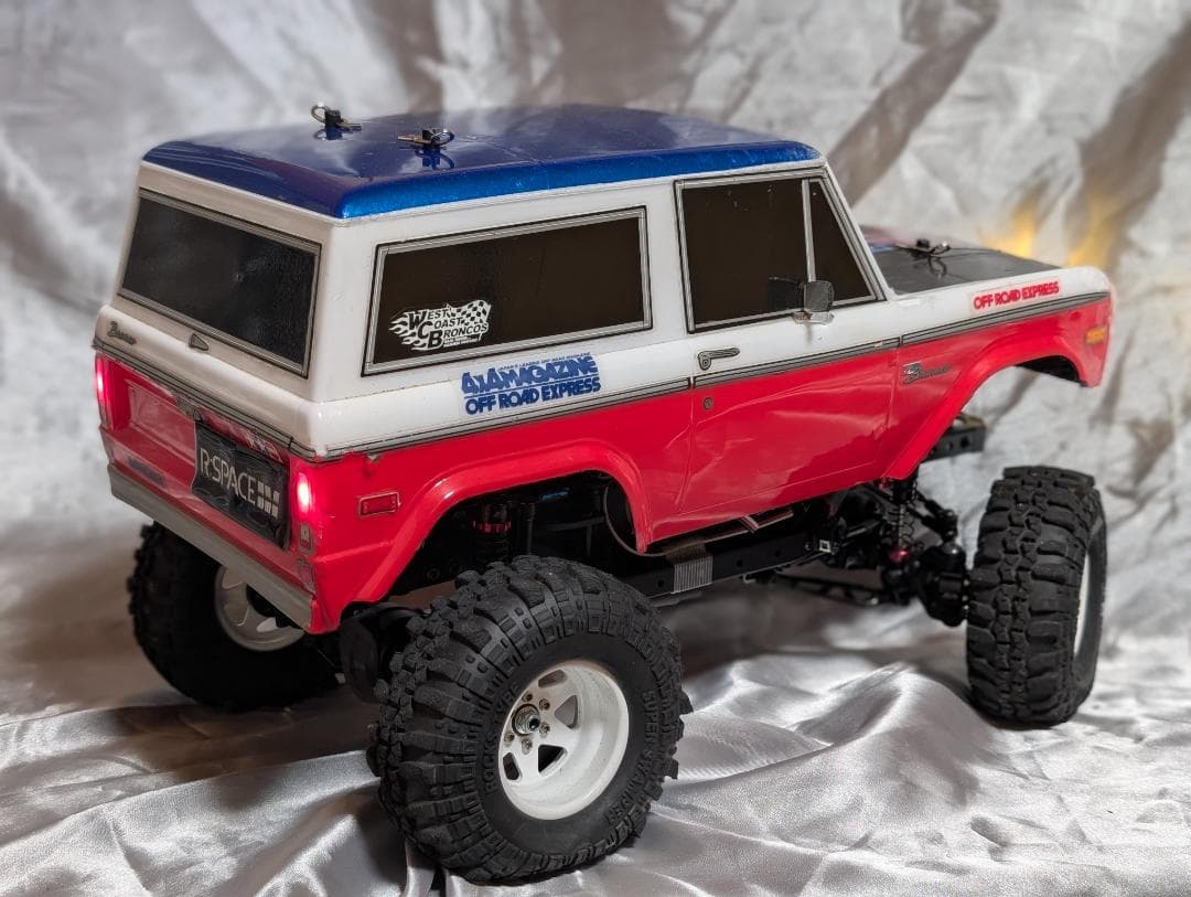 ★釣り好き親玉 タミヤフォード バハ ブロンコ CC-02シャーシ改