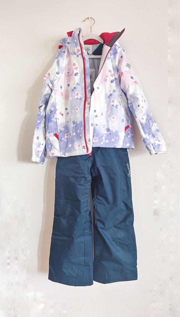DESCENTE スキーウェア上下セット 130サイズ 女の子