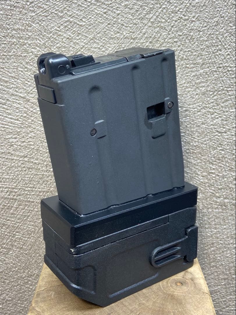 R7-08 東京マルイ GBB M4 マガジンアダプター 外部ソース仕様