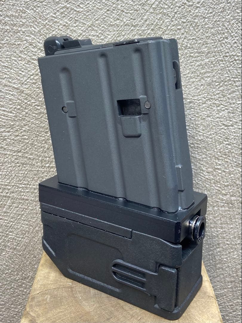 R7-08 東京マルイ GBB M4 マガジンアダプター 外部ソース仕様