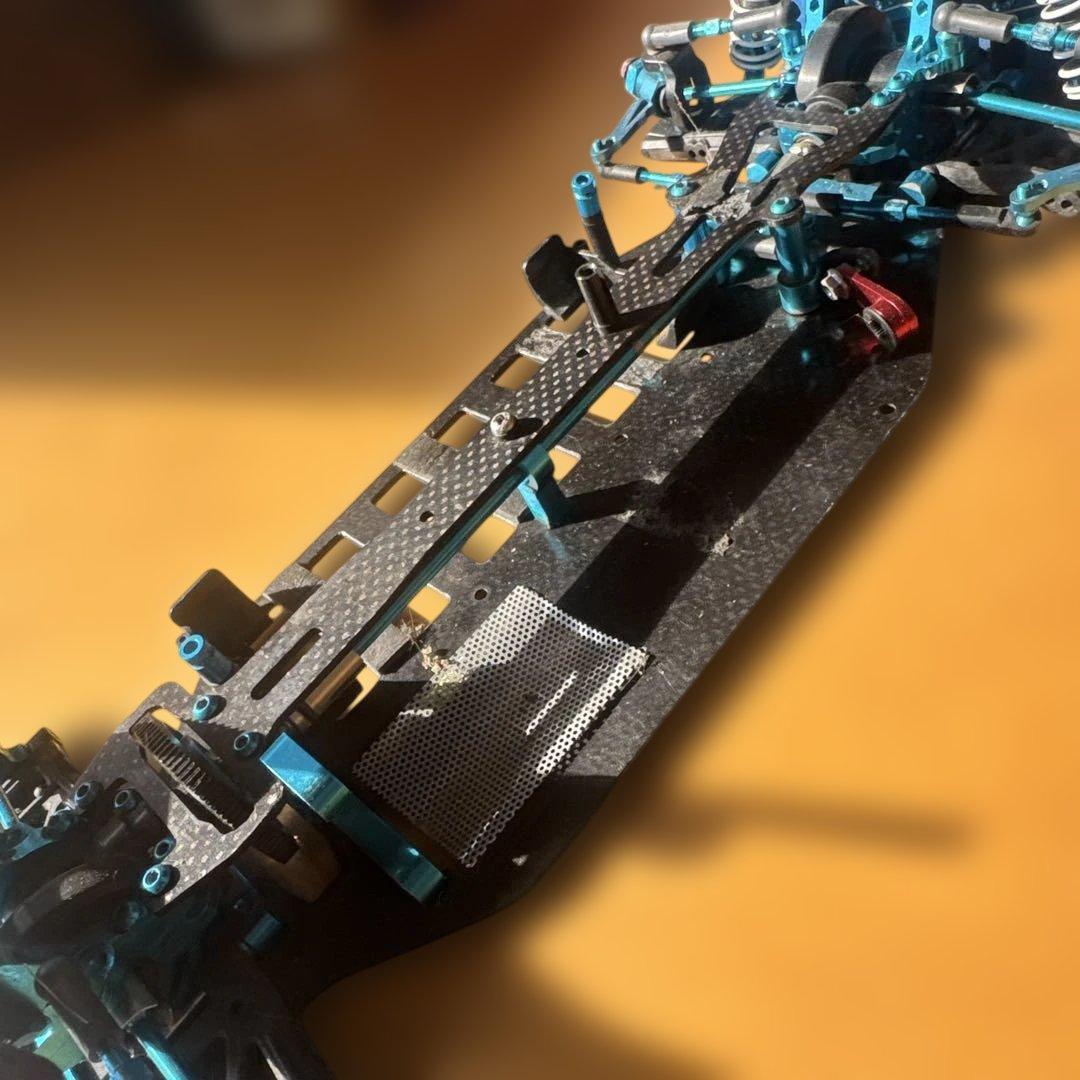 ミニ四駆シャーシ 青 カーボンファイバー