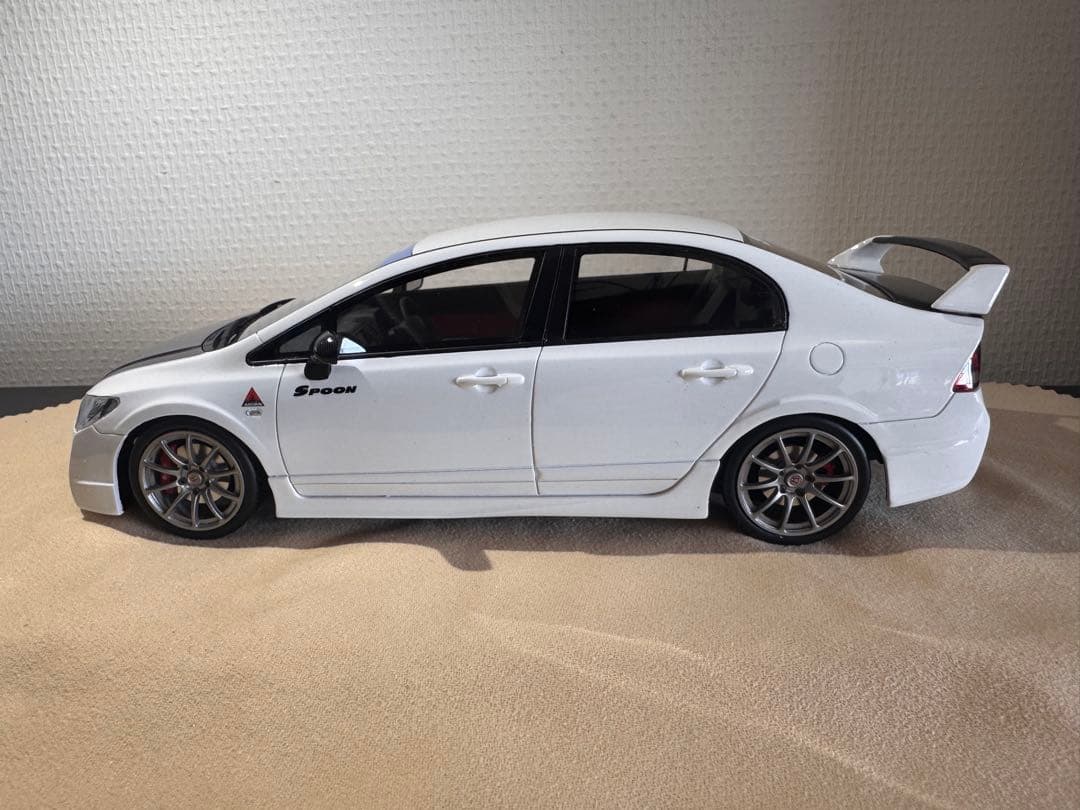 Spoon Civic Type R ミニカー ホワイト1/18
