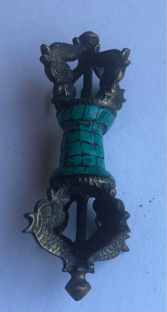 五鈷杵銅器にタ一コイズ象嵌龍彫り仏具アンティーク