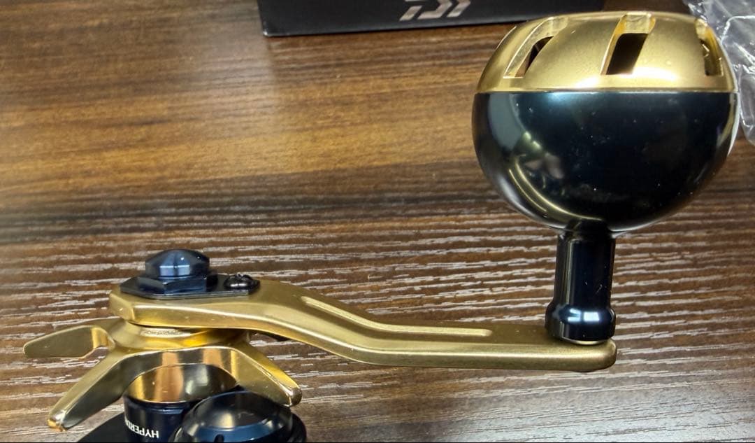 す*や様 ダイワ ソルティガic 100