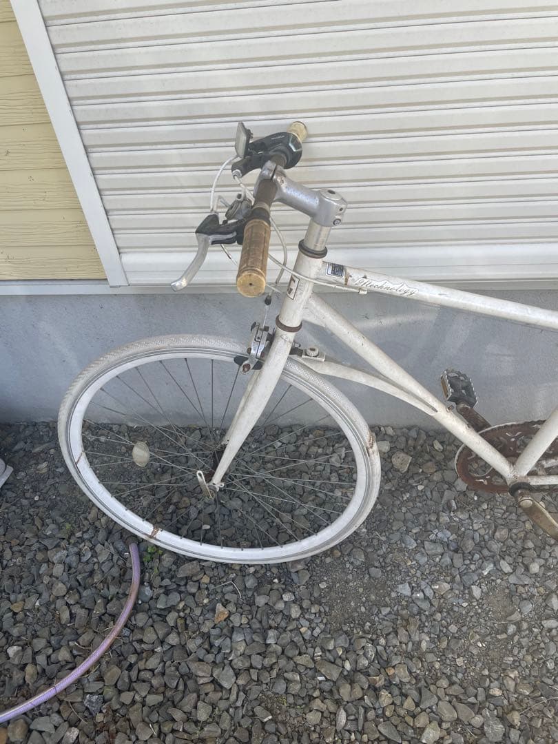 スピード　自転車　クロスバイク