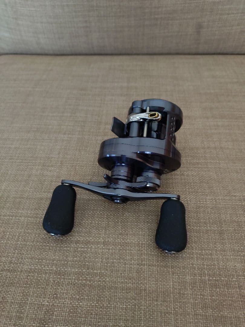 シマノ SHIMANO ベイトリール 24 カルカッタコンクエスト 31HG