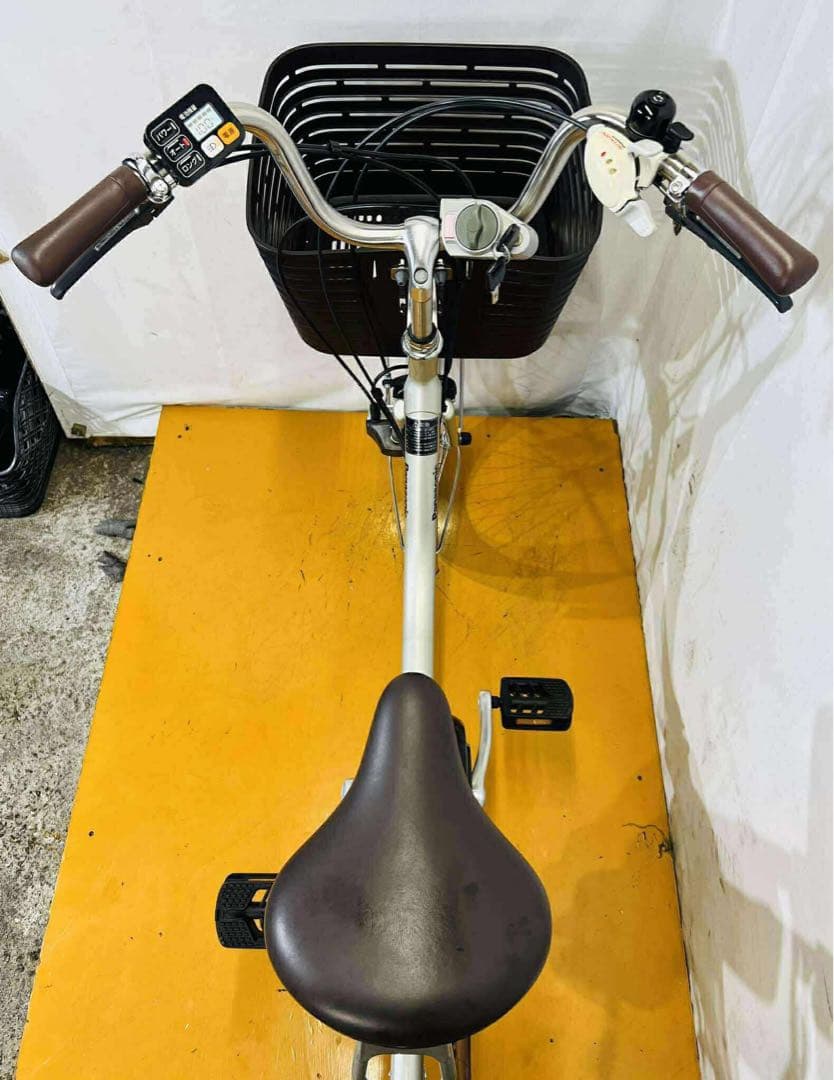 送料無料条件付き　パナソニック　電動アシスト自転車三輪車(18/16型)