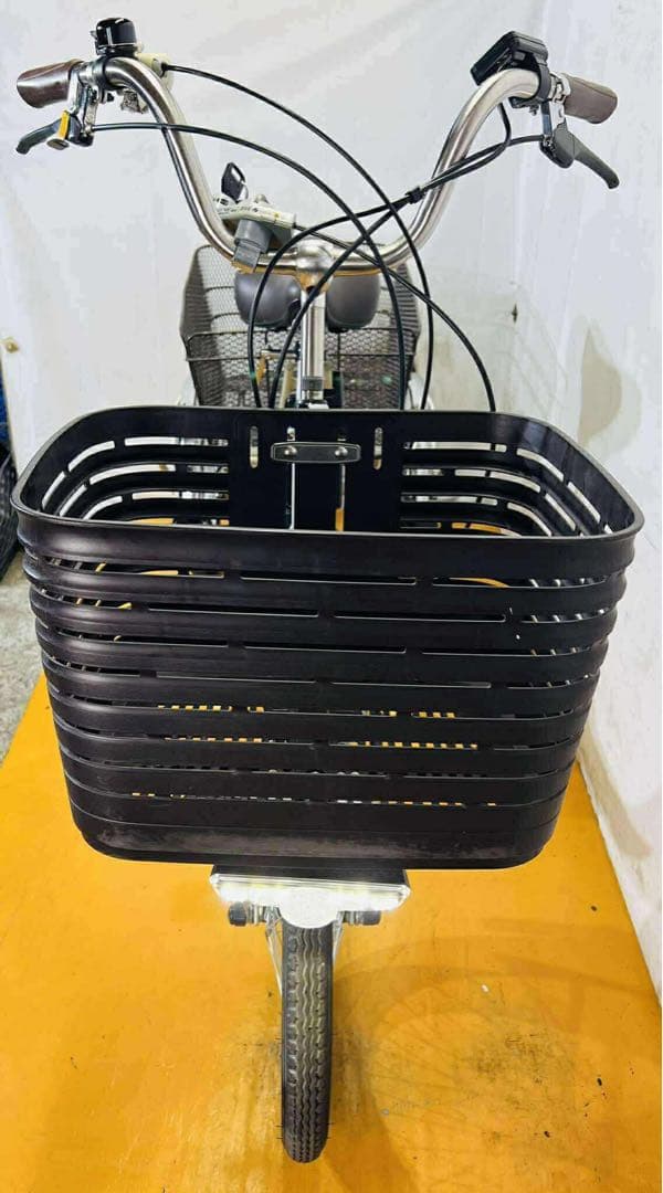 送料無料条件付き　パナソニック　電動アシスト自転車三輪車(18/16型)