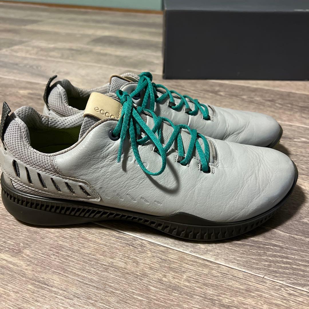 【極上の履き心地】ECCO GOLFシューズ（EU42 / 26.5）