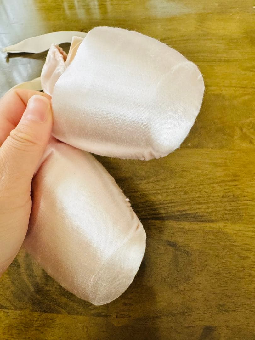 美品　Sylvia Ltd トゥシューズ ピンク 23