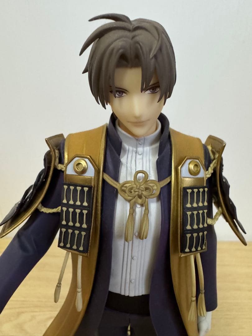 刀剣乱舞-ONLINE- へし切長谷部 1/8スケールフィギュア