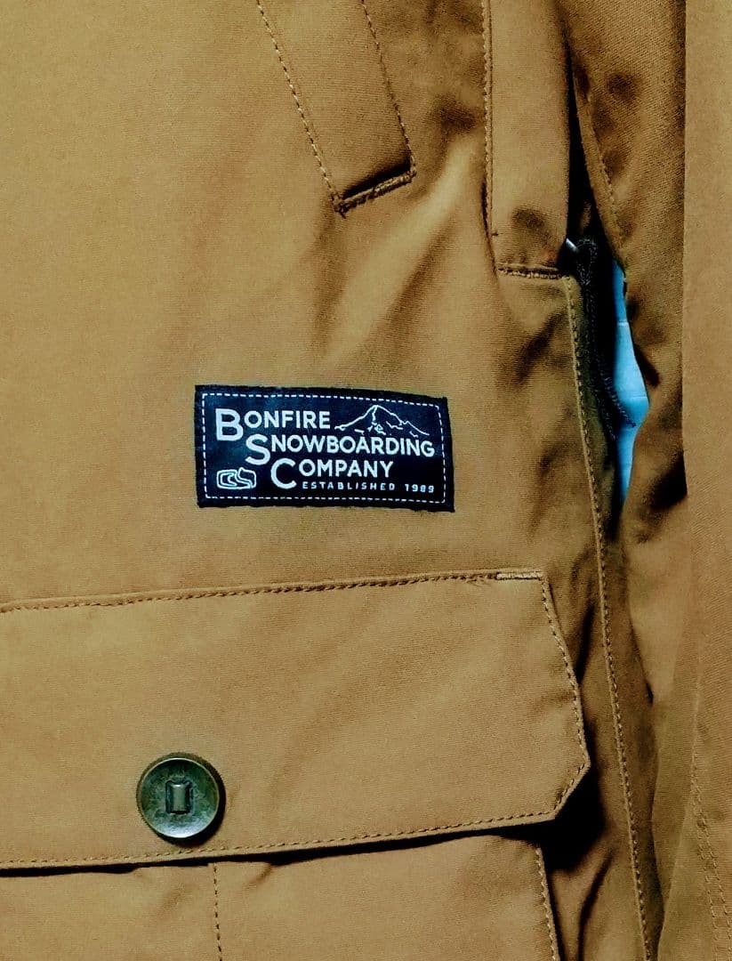 [ 美品 ] BONFIRE & Foreted スノーボードウェア上下セット