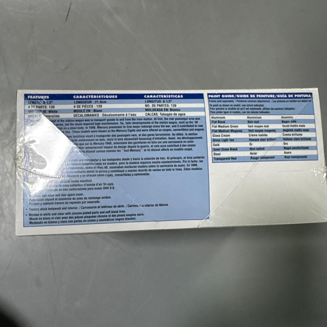 '49 Mercury Wagon プラスチックキット 1:25