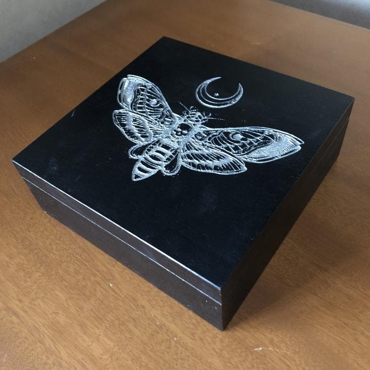 海外作家のスカルモチーフ雑貨2点セット