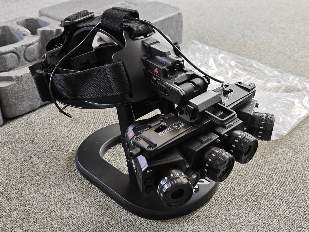 「新品」COD MW Dark Edition四眼　ナイトビジョン