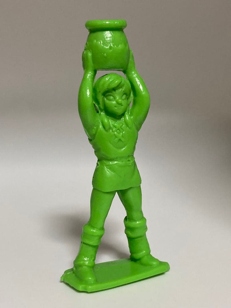 ゼルダの伝説　リンク　水瓶持ち　消しゴム