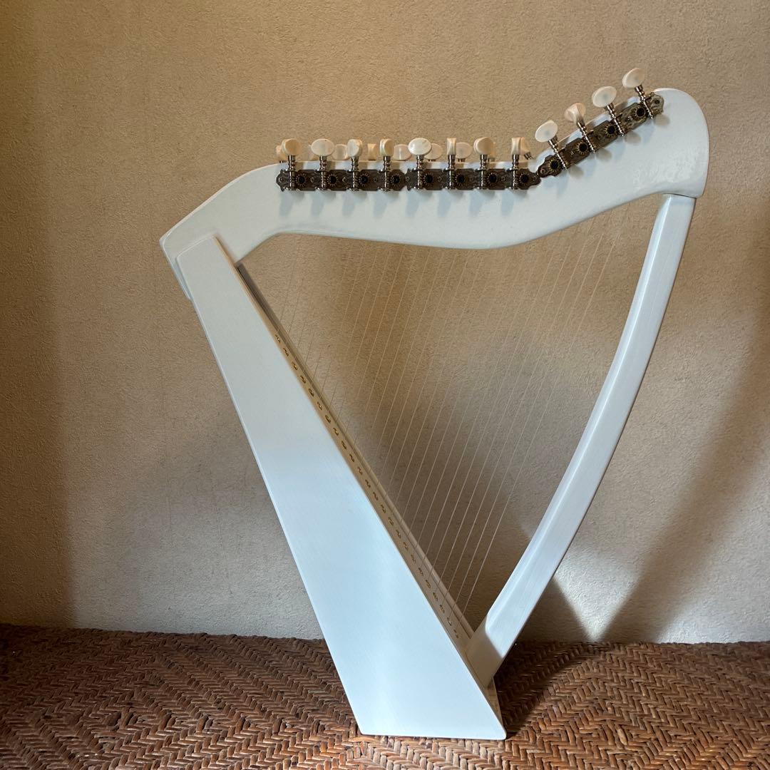 ほのぼの工房のミニハープ